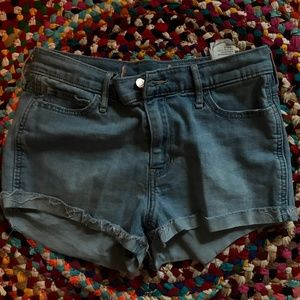 Lightwashed High Waisted Short Shorts